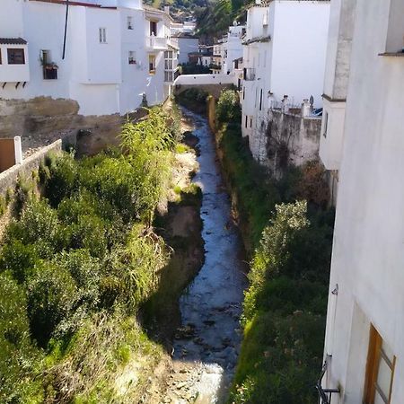 Apartamento Con Vistas Al Rio Setenil De Las Bodegas Exterior photo